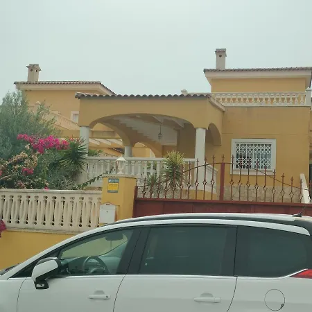 ヴィラ Casa De Familia アリカンテ